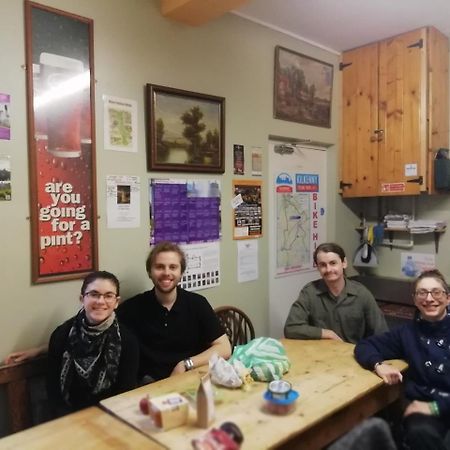 Macgabhainns Backpackers Hostel Килкенни Экстерьер фото