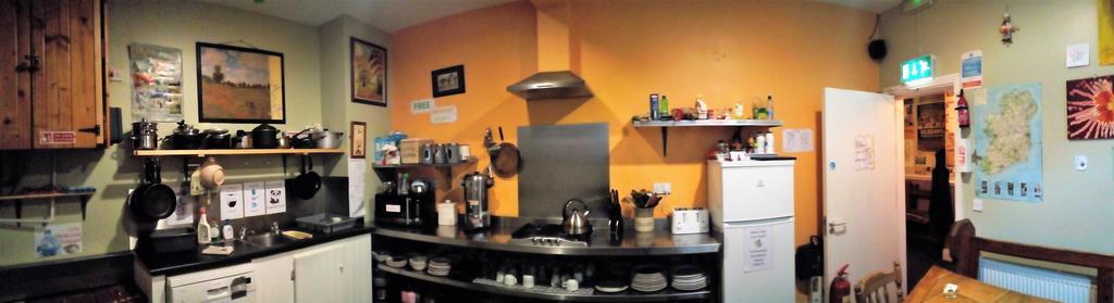 Macgabhainns Backpackers Hostel Килкенни Экстерьер фото