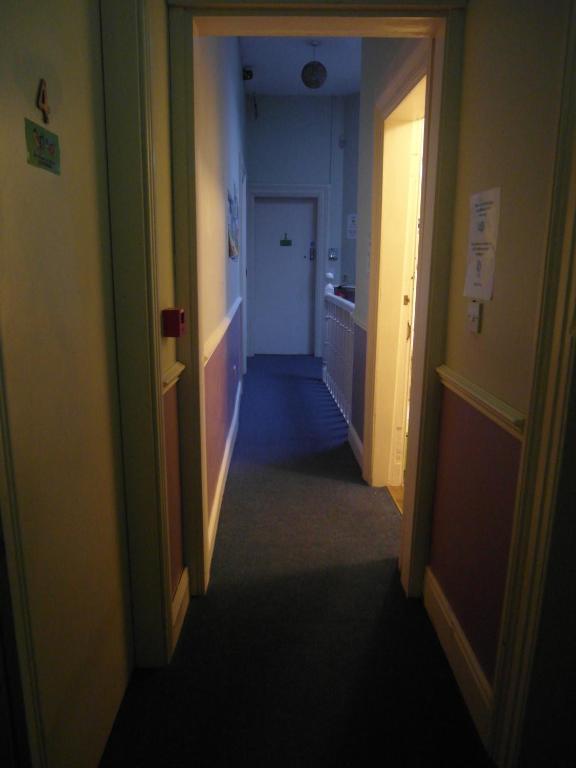 Macgabhainns Backpackers Hostel Килкенни Экстерьер фото