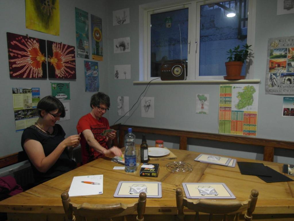 Macgabhainns Backpackers Hostel Килкенни Экстерьер фото